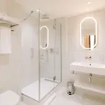Отель Majestic 4*