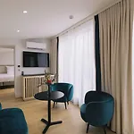 Majestic 4* Бордо