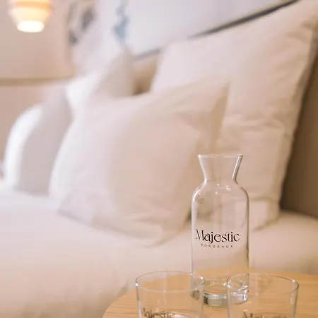 Majestic 4*