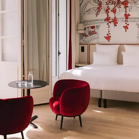Ξενοδοχείο Majestic 4*