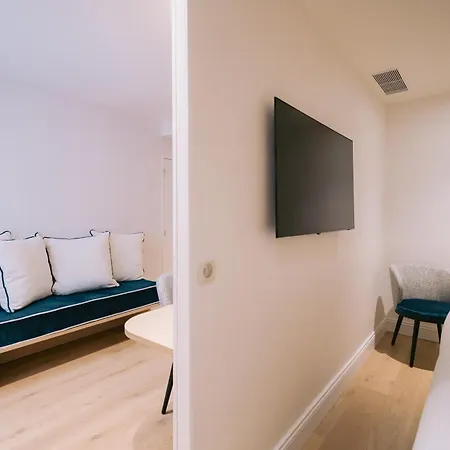 Majestic Hotel 4*