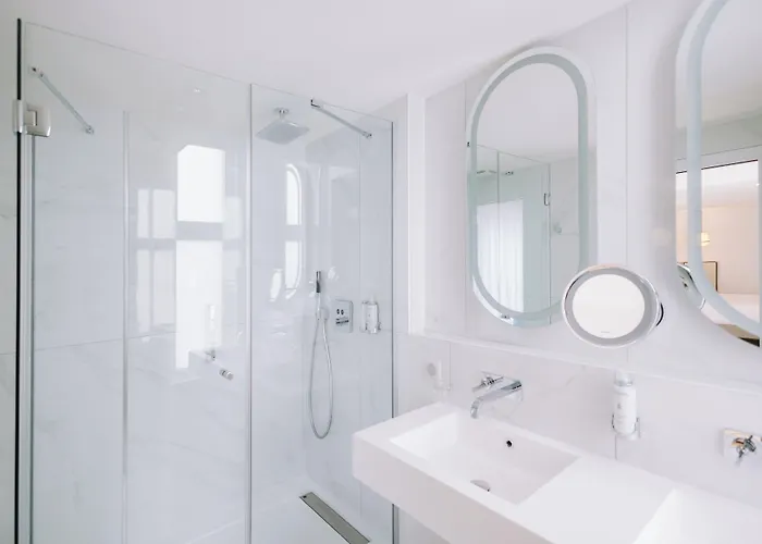 Majestic 4* 보르도